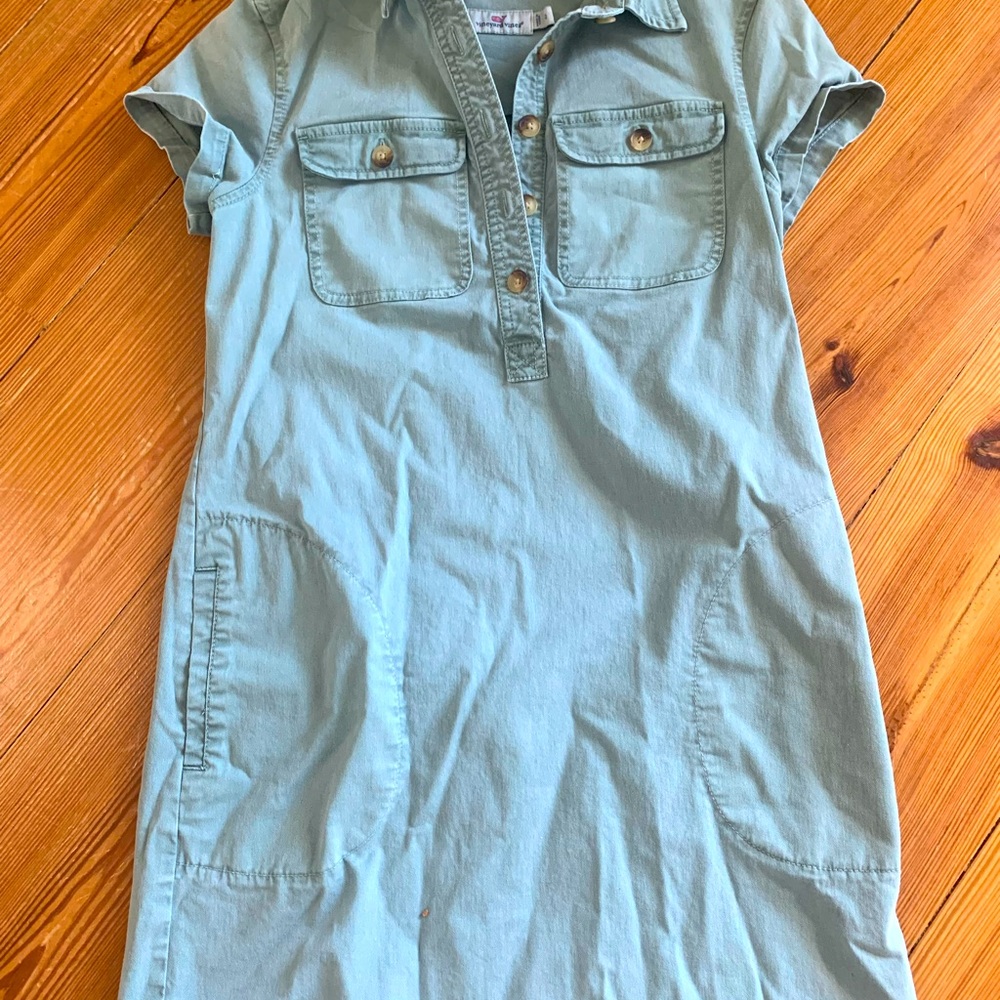 Vineyard Vines stretch utility short sleeved dress